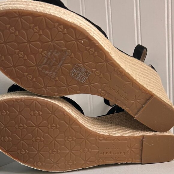 Kate Spade New York Tianna Knot-Front Ankle Strap Wedge Sandals Size 9 - Picture 3 of 6